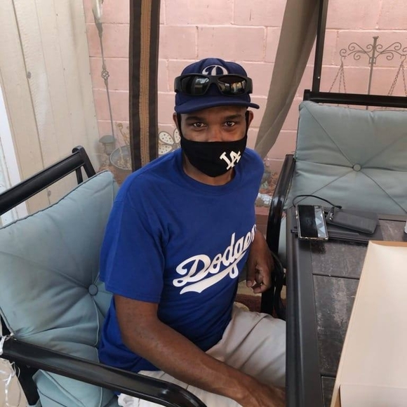 Profile Picture of Michael Pickens (@mike35la) on Poshmark