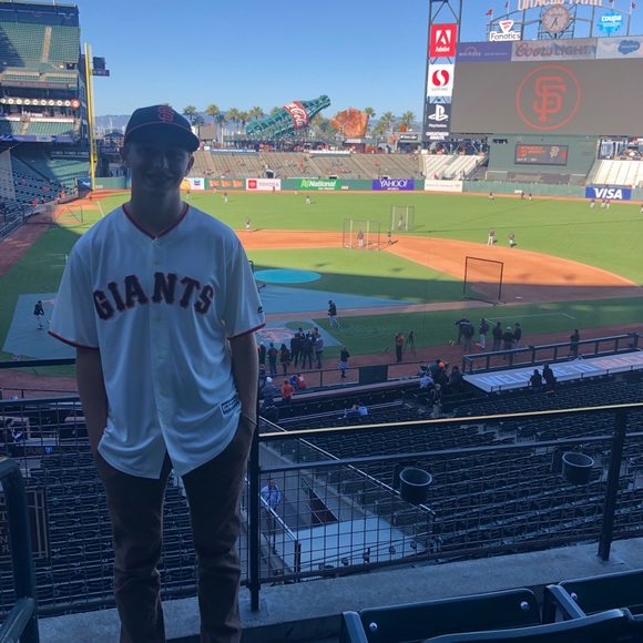 Gary Grosjean - Poshmark Profile Picture of Gary Grosjean (@garygrosjean) on Poshmark