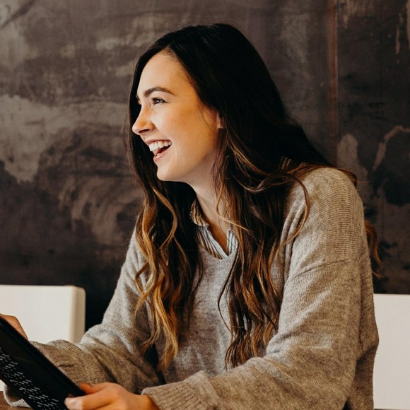 Hanisha Hanisha - Poshmark Profile Picture of Hanisha Hanisha (@hanishasharma) on Poshmark