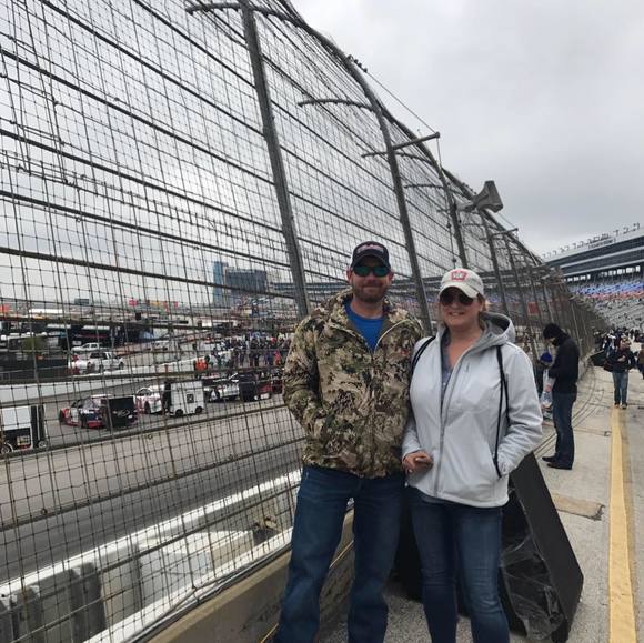 Profile Picture of Kandice Bowen (@kandicebowen) on Poshmark