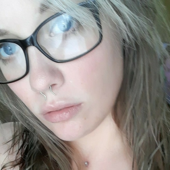 Profile Picture of Casey Capps (@capps33casey) on Poshmark