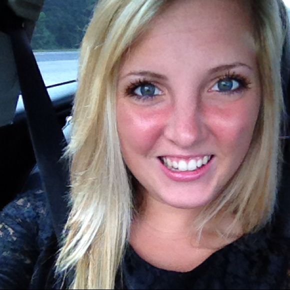 Torie Hayes - Poshmark Profile Picture of Torie Hayes (@thayes51) on Poshmark