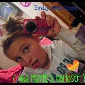 Profile Picture of Emily Crow (@eily090) on Myspace