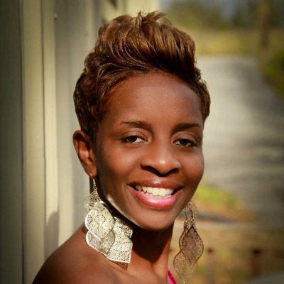 Profile Picture of Suzanne Pleshette H (@SPleshette) on Twitter