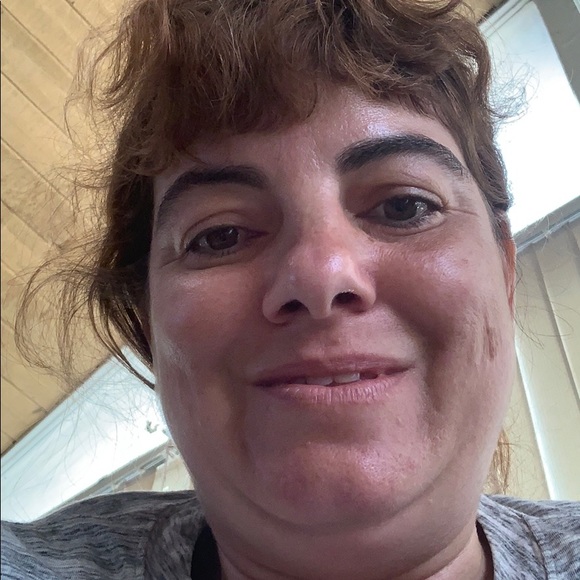 Profile Picture of Lihi Danon (@lihidanon) on Poshmark