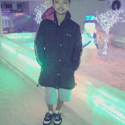 Profile Picture of Thęķîņğ:| (@amirhakimi1412) on Twitter