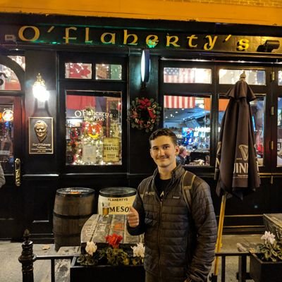 Profile Picture of Doug (@Doug_Lyfe) on Twitter