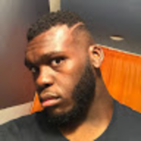 Profile Picture of Coren Bass (@basscoren9) on Poshmark