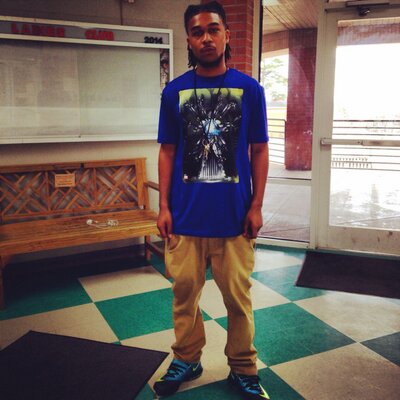 Profile Picture of clarence bell (@Cb3Bell) on Twitter