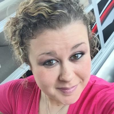 Profile Picture of Megan Jinks (@parklanemegan) on Twitter