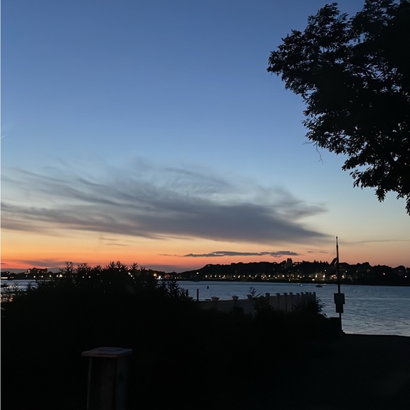 Profile Picture of Adyana Barbarisi (@adyana_b) on Poshmark