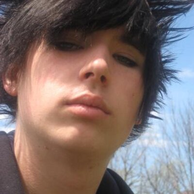 Profile Picture of Kevin Martel (@MrSimplyDiva) on Twitter