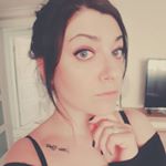 Profile Picture of ~~ 𝑻𝒂𝒏𝒊𝒏𝒎𝒂𝒌 𝒊𝒔𝒕𝒆𝒎𝒆𝒚𝒆𝒏 𝒌𝒊𝒔𝒊 ~~ (@es_pesko) on Instagram