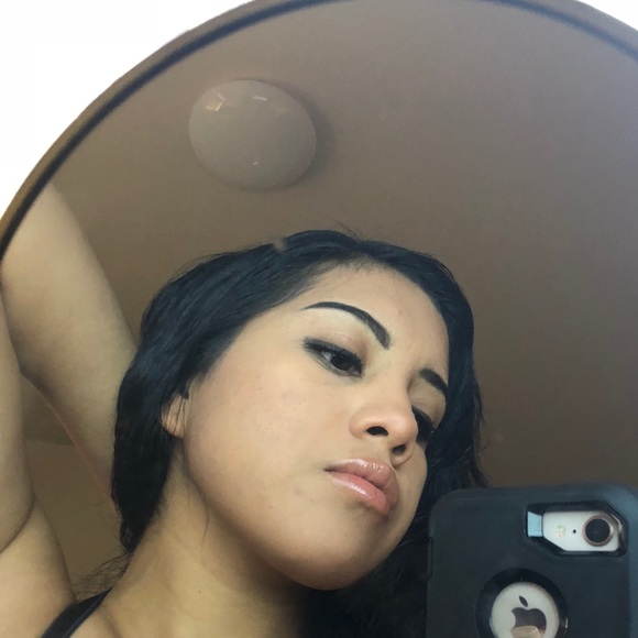 Brianna karina Bastidas - Poshmark Profile Picture of Brianna karina Bastidas (@briannaa16803) on Poshmark