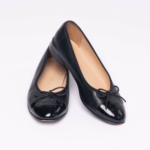 Profile Picture of Formerlyhers ! (@formerlyhers) on Poshmark