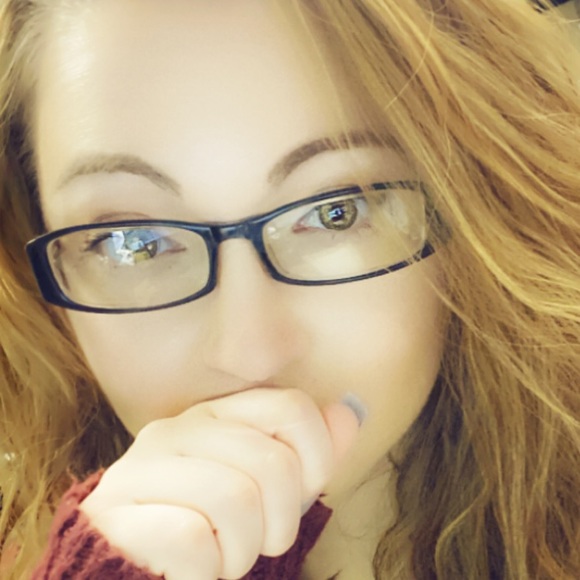 Profile Picture of Meagan Galigher (@meagg10) on Poshmark