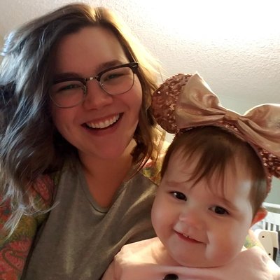 Profile Picture of Julia Morse (@morsenger) on Twitter