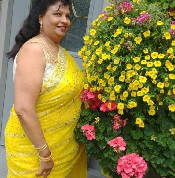 Profile Picture of Aruna Chand (@aruna2750) on Poshmark