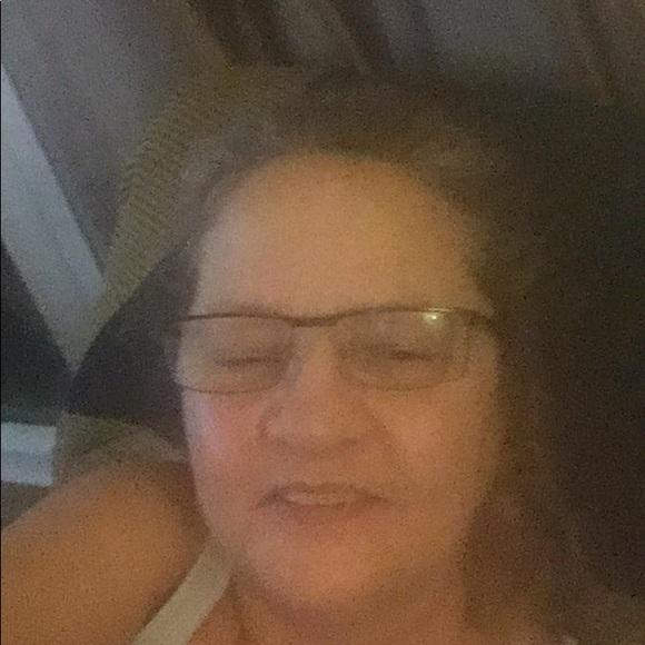 Profile Picture of Bonnie Keller (@bonniekeller630) on Poshmark