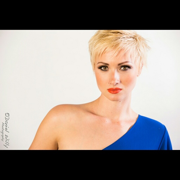 Profile Picture of Crystal Schleisman (@c_eastman) on Poshmark