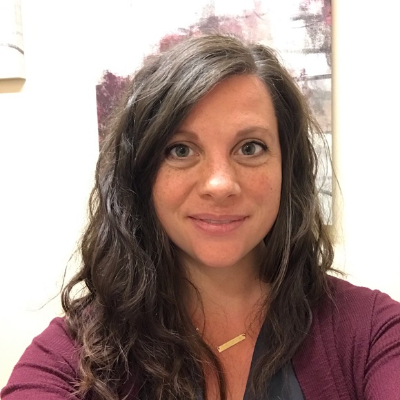 Profile Picture of Shannon Calenberg (@ds_calenberg) on Poshmark