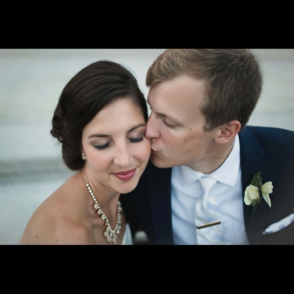 Profile Picture of Claire Gudgell (@crgudgell) on Poshmark