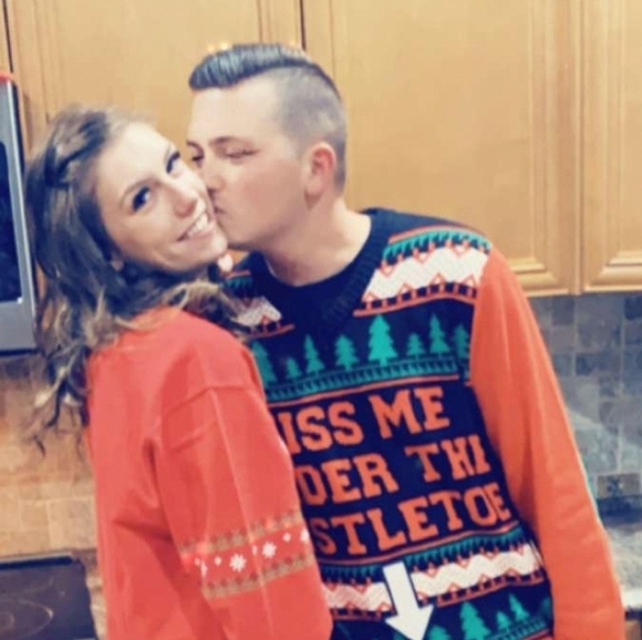 Profile Picture of Kyle Olsen (@kyle_olsen) on Poshmark