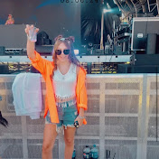 Profile Picture of Sophie Jones (@SophieJones.) on Youtube