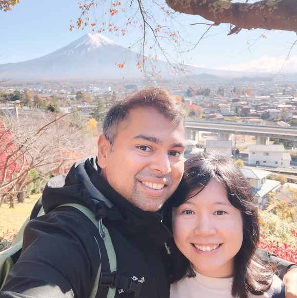 Profile Picture of Hoi hoi Chang (@hoihoic) on Poshmark