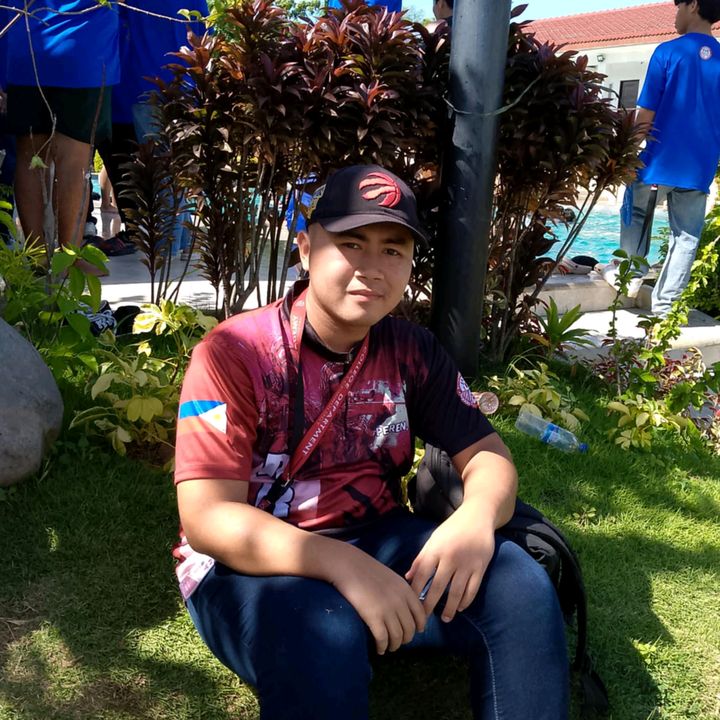 Profile Picture of James Peren (@james.peren) on Tiktok