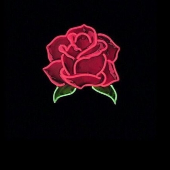 Profile Picture of Tamera Walker (@tamera_30) on Poshmark