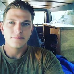 Profile Picture of Dustin Comstock (@dustincomstock8) on Tiktok