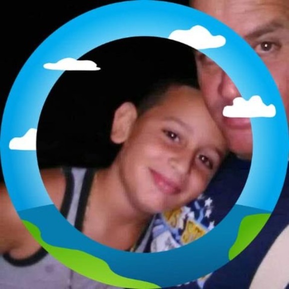 Profile Picture of Pedro Julio fiz morales (@pedrojfm80) on Poshmark