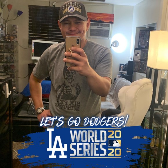 Profile Picture of Mark Bermejo (@markrichardberm) on Poshmark