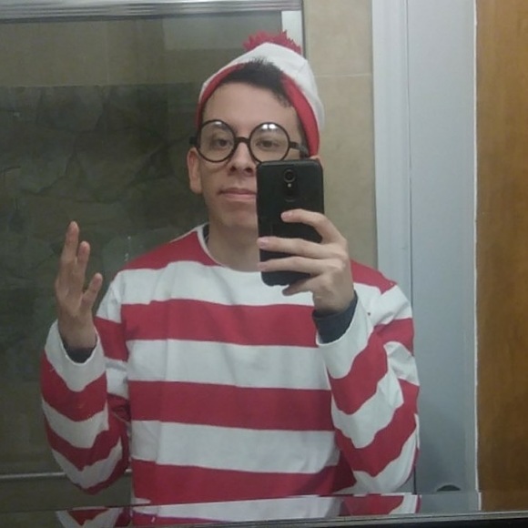 Profile Picture of Oswaldo Gonzalez (@waldothog) on Poshmark