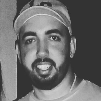 Profile Picture of Fernando Teixeira (@teixeiradm) on Twitter