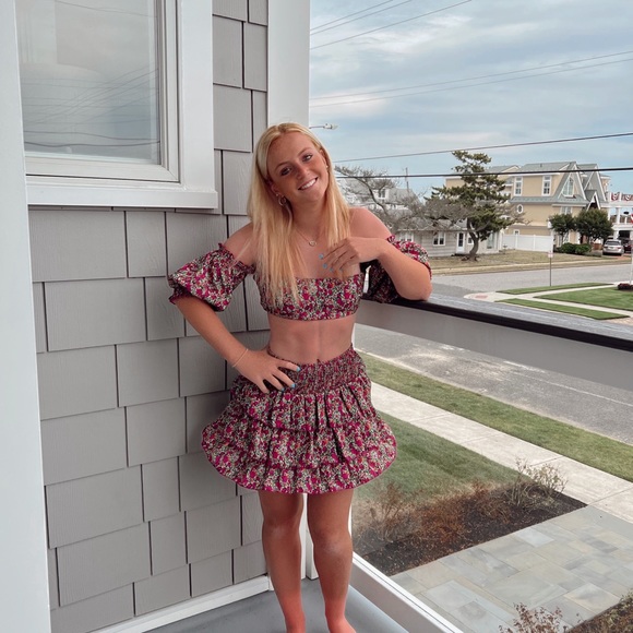 Profile Picture of Kaitlyn Coldren (@kaitlyncold10) on Poshmark