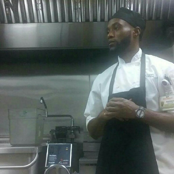 Profile Picture of Shaddrick Weaver (@shaddrick) on Poshmark