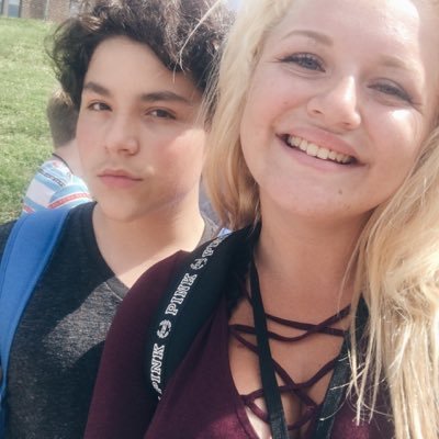 Profile Picture of Lillian ballinger (@lballinger7090) on Twitter