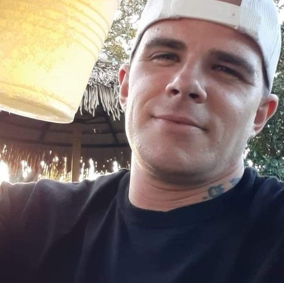 Profile Picture of Michael Cote (@davidmcote) on Poshmark