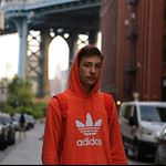 Profile Picture of Oskar Trzaskowski (@oskar_trzaskowski) on Instagram