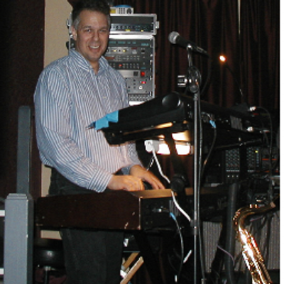 Profile Picture of Mike (@MikeLupo1) on Twitter