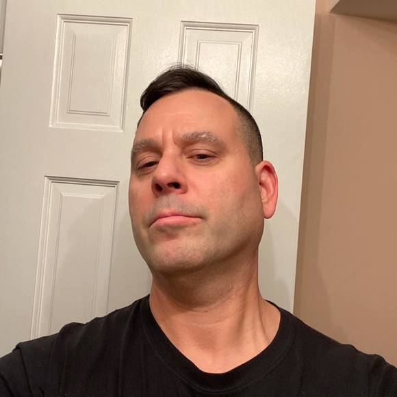 Profile Picture of Kenneth Johnston (@kennymjohnston) on Poshmark