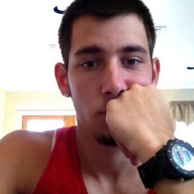 Profile Picture of Chris (@AvalloneChris) on Twitter