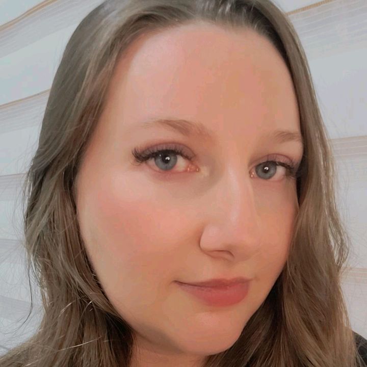 Profile Picture of Debora Hilbert (@deborahilbert) on Tiktok