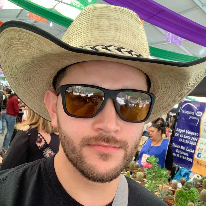 Profile Picture of Ruben Robles (@rubenrobles72) on Tiktok