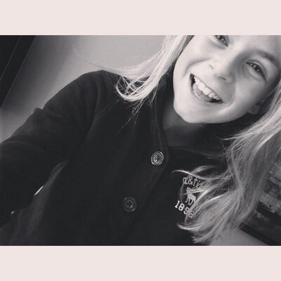 Profile Picture of Lisa Stathis (@lisstathis) on Twitter