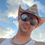 Profile Picture of Darren Clayton (@darren.clayton.3) on Facebook