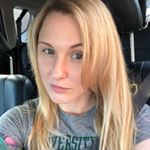 Profile Picture of Amanda Scheibelhut (@amandawhat) on Instagram