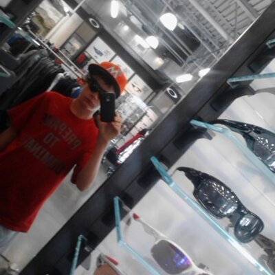 Profile Picture of Jake Beckwith (@jake_beckwith) on Twitter